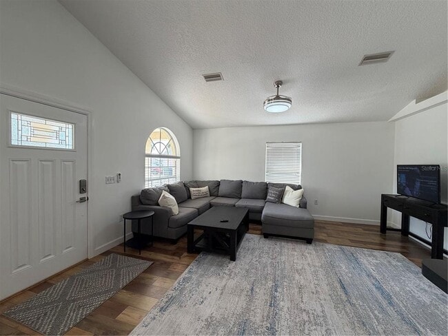 Building Photo - 2723 W Arch St