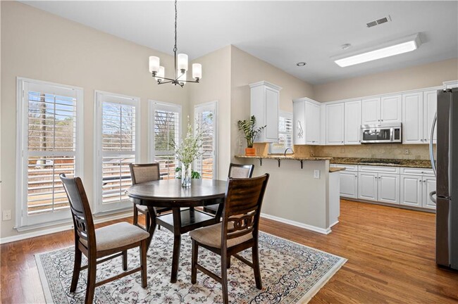 Building Photo - 2239 Snug Harbor NE