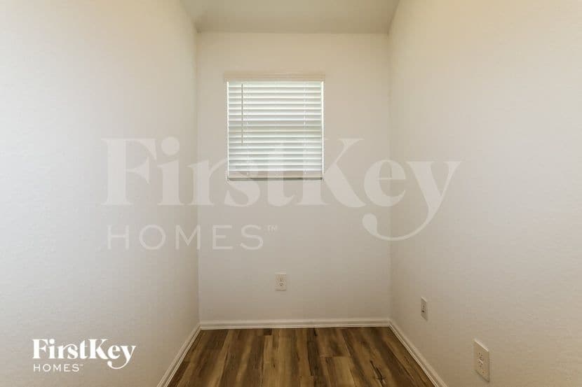 Building Photo - 18467 Cobalt Cove Ln