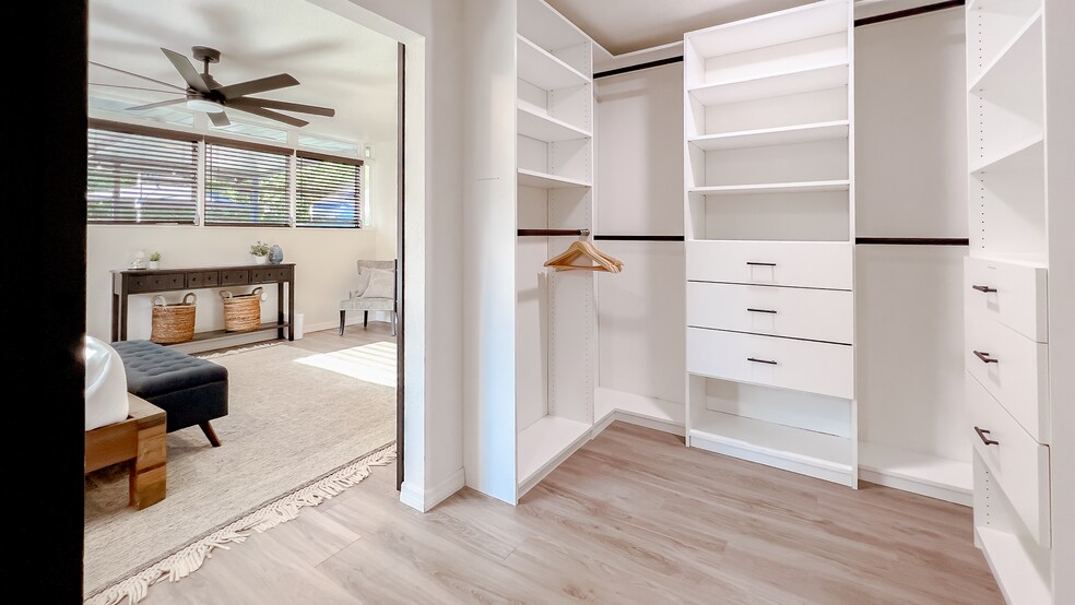 Building Photo - 3811 Hargill Dr
