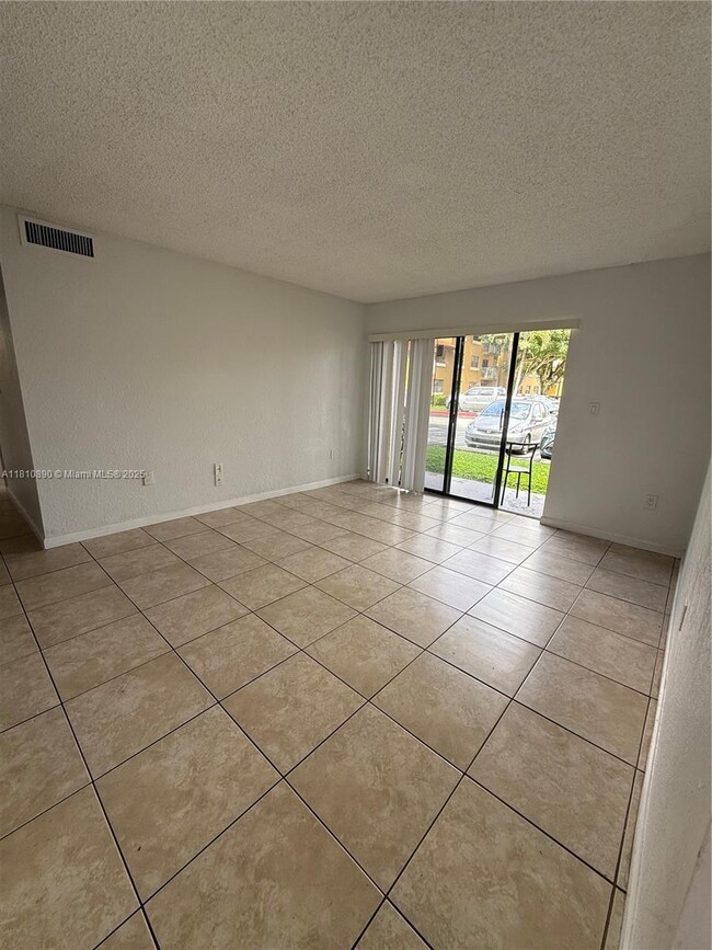 Building Photo - 15600 SW 80th St