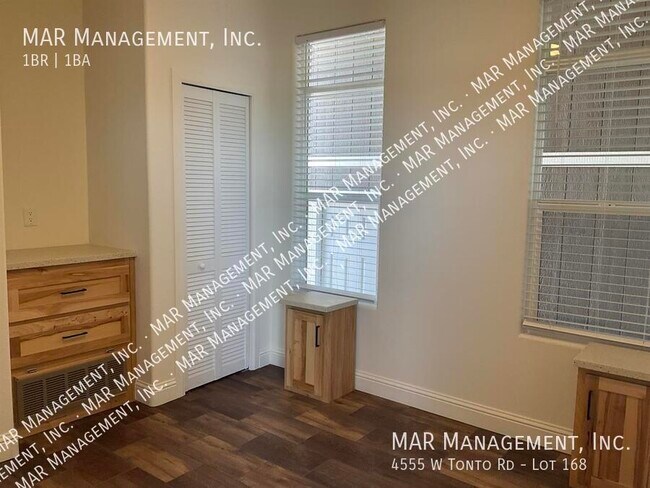 Building Photo - 4555 W Tonto Rd