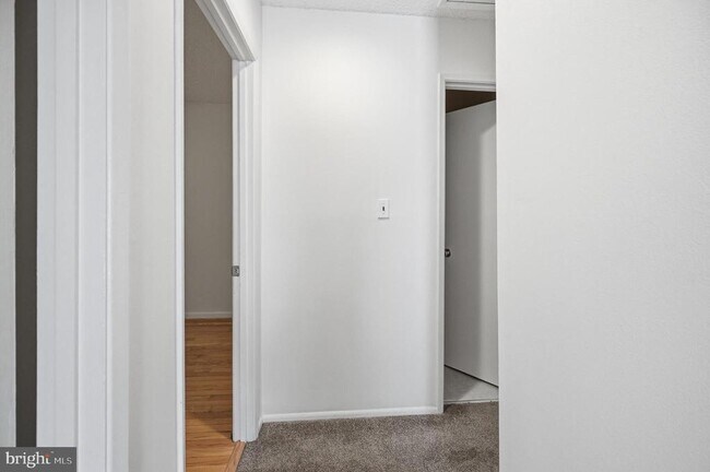 Building Photo - 2242 Cartwright Pl
