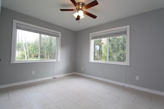 Building Photo - Live in East Hill! 3BR Historic Gem Just M...