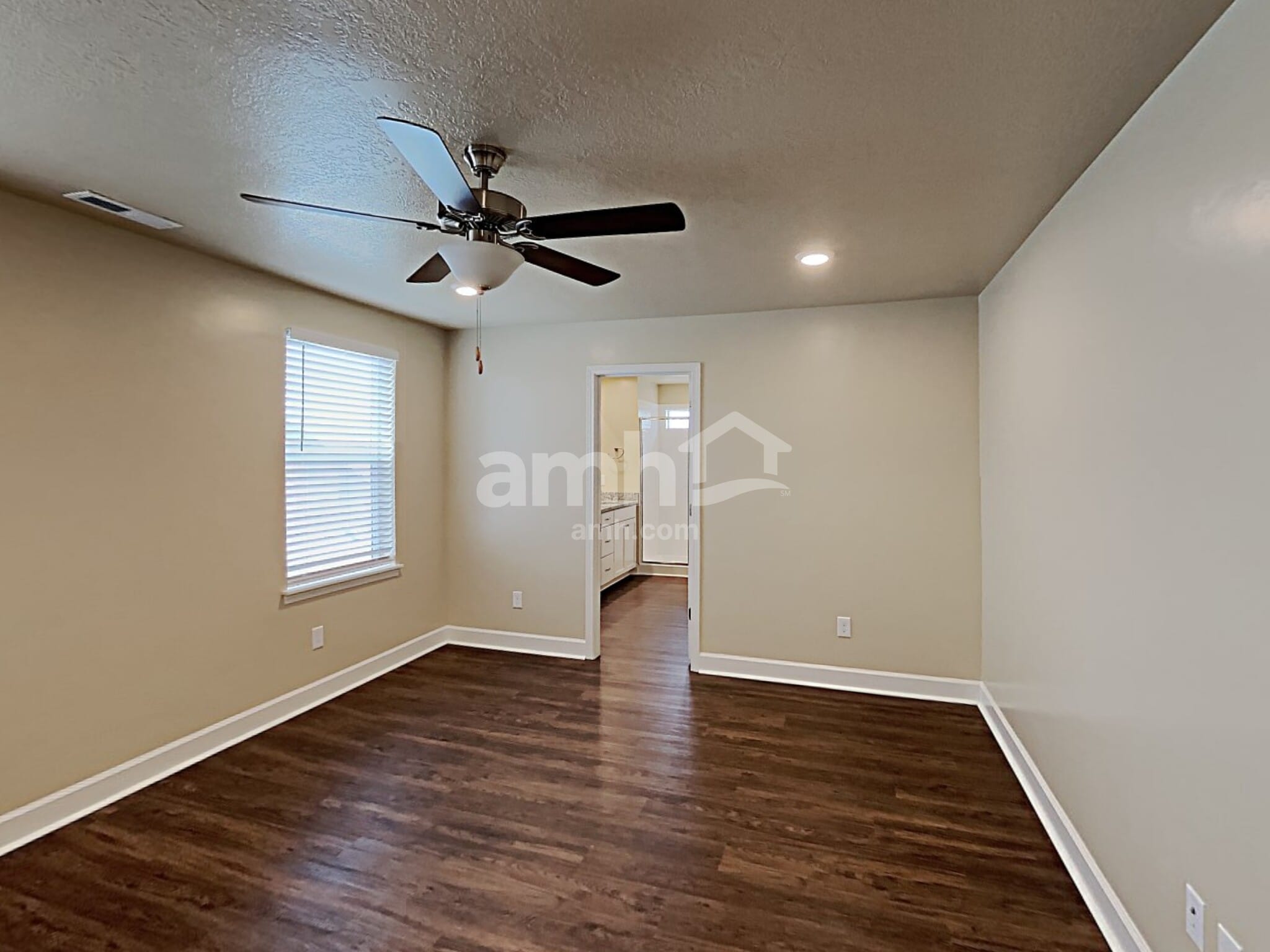 Building Photo - 4427 N Morgan Way