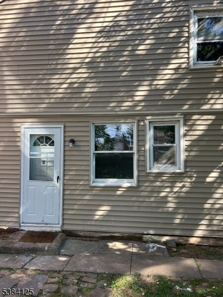 Building Photo - 1300 Pierce St