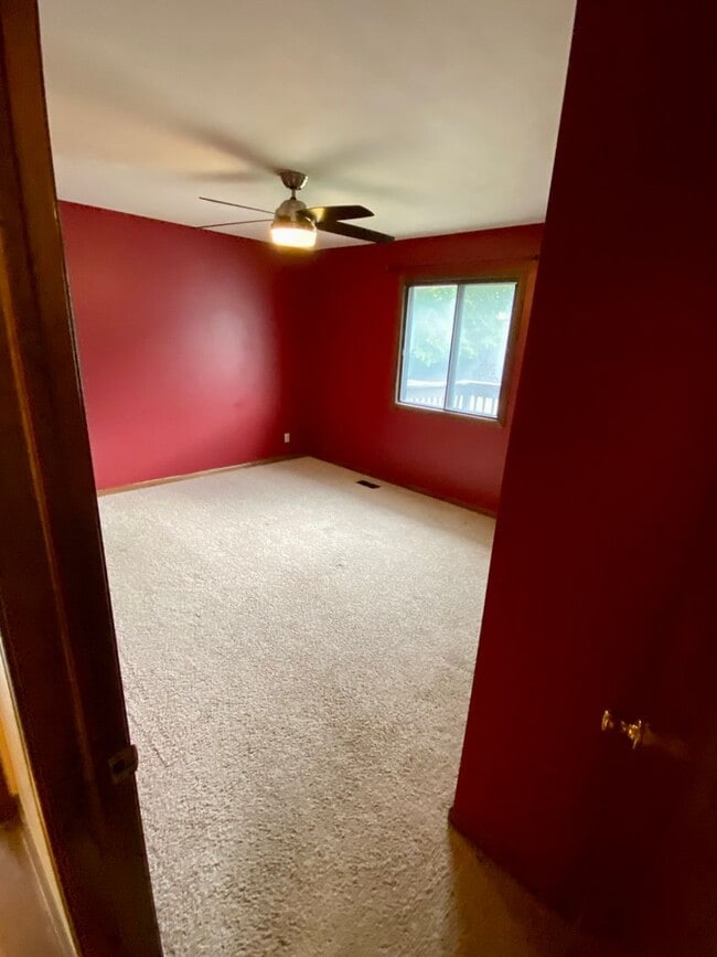 Building Photo - 2 bed 2 bath house in NW Lincoln