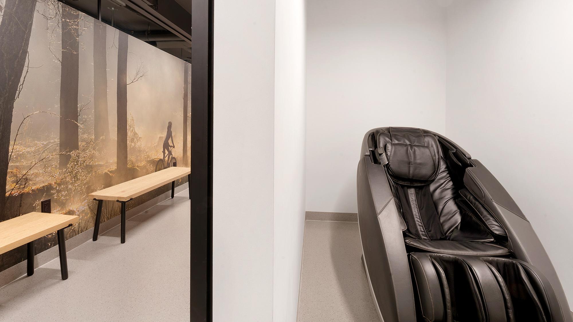 Building Photo - 632 Howard Rd SE