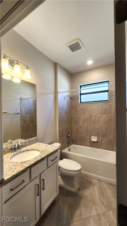 Building Photo - 15090 Cortona Wy