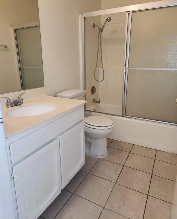 Building Photo - 38710 10th St E