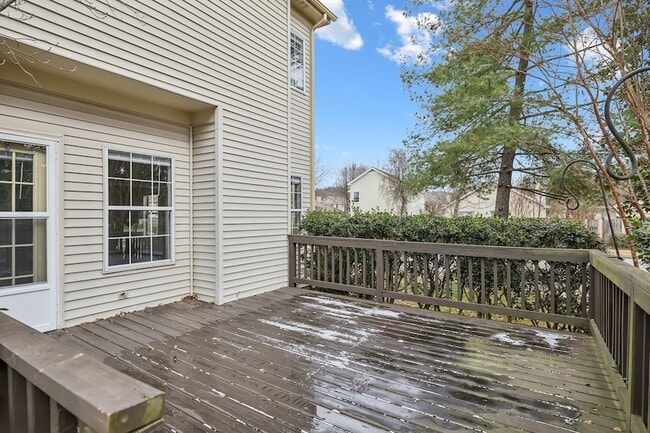 Building Photo - 184 Crestfield Pl