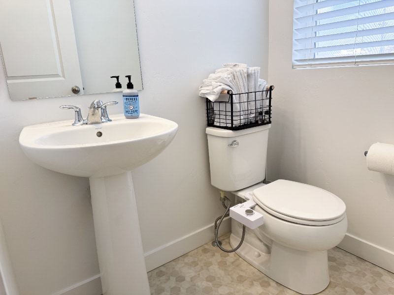 Building Photo - 811 E 975 N