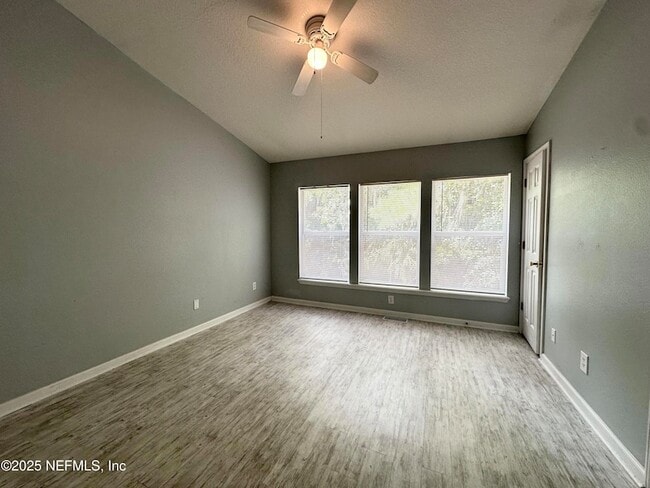 Building Photo - 3548 Lone Tree Ln