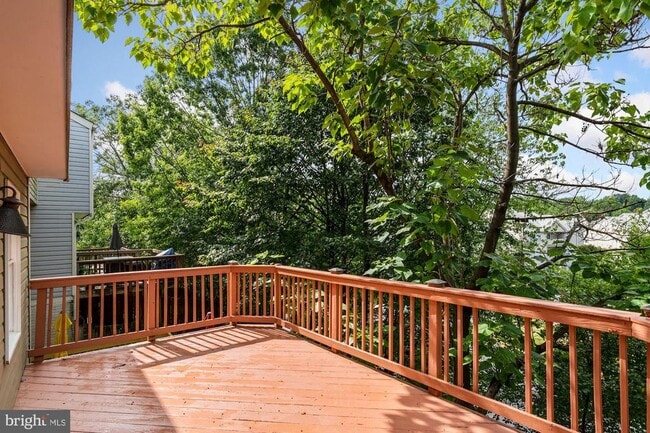 Building Photo - 302 Ridgecrest Ct