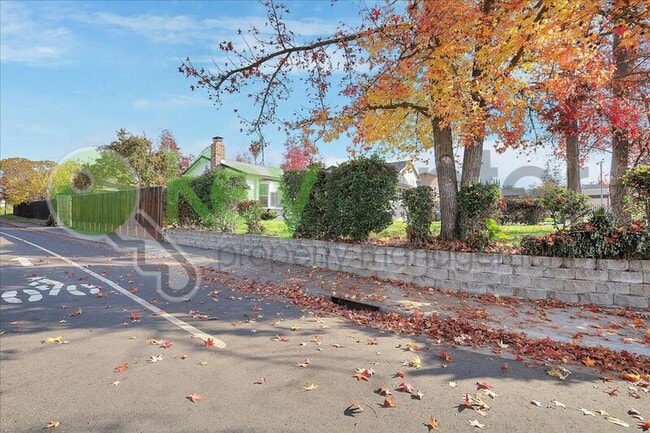 Building Photo - 5631 Mt Everest Ct