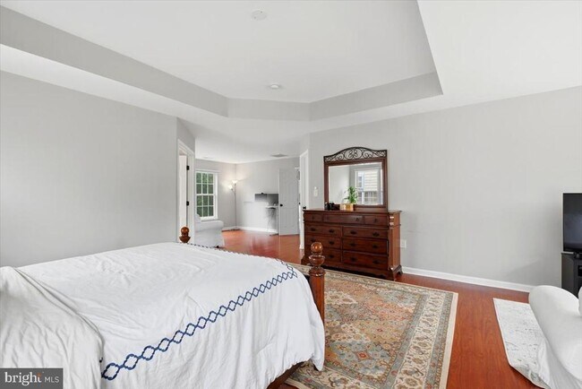 Building Photo - 9255 Bowers Brook Pl