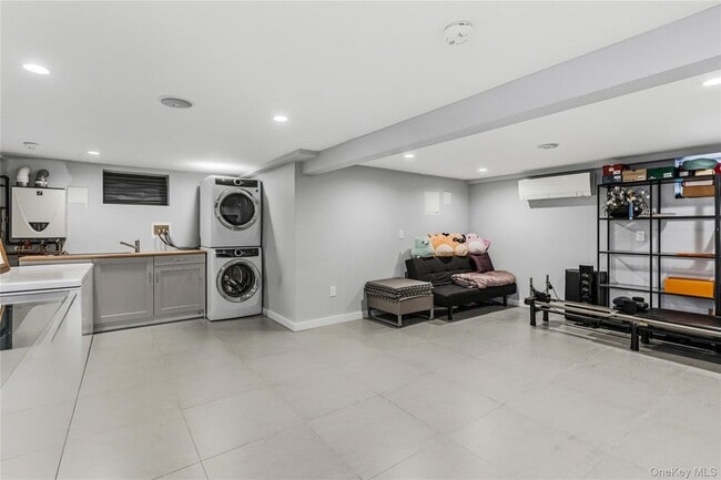 Building Photo - 31 Sutton Hill Ln