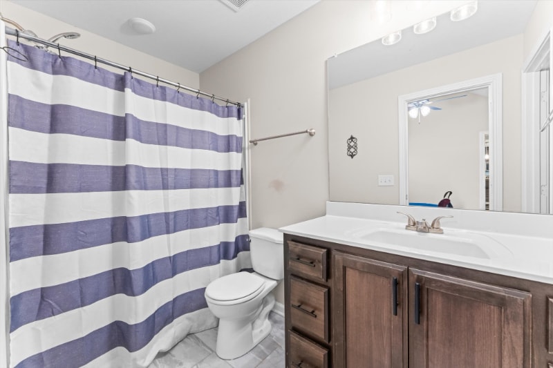 Building Photo - 1498 Fredrick Dr