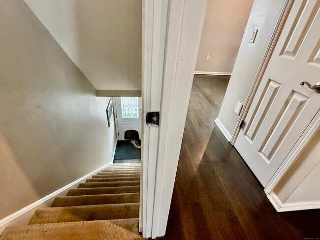 Building Photo - 1900 Summer St