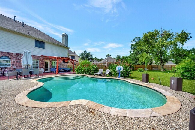 Building Photo - 3602 Garrettsville Dr