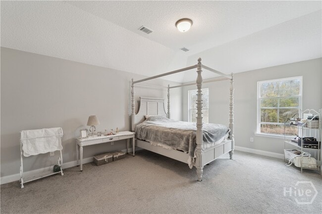 Building Photo - 601 Meloney Dr