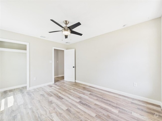 Building Photo - 8810 Slayton Dr