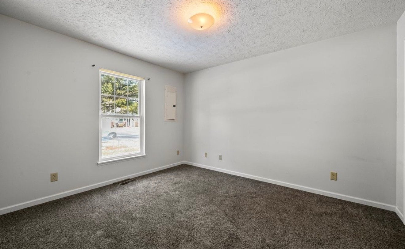 Building Photo - 810 W Gaston Dr