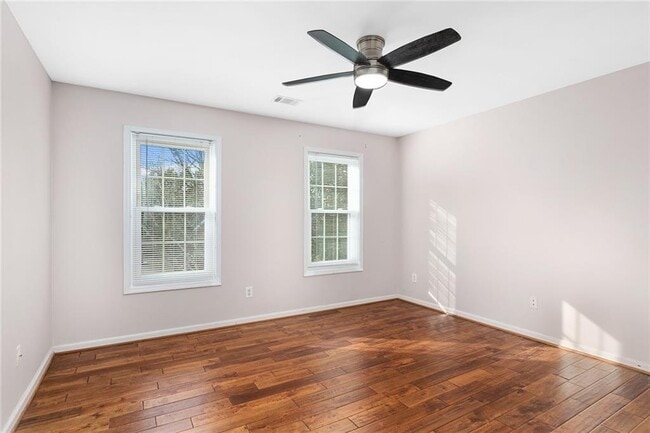 Building Photo - 560 Kimball Crest Ct
