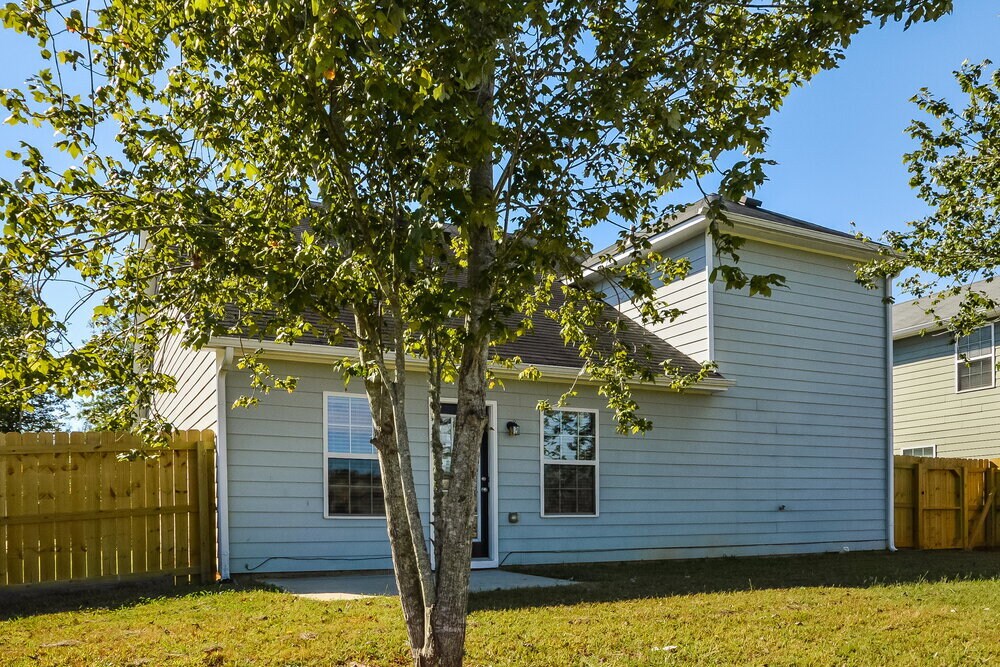 Building Photo - 469 Cathedral Dr