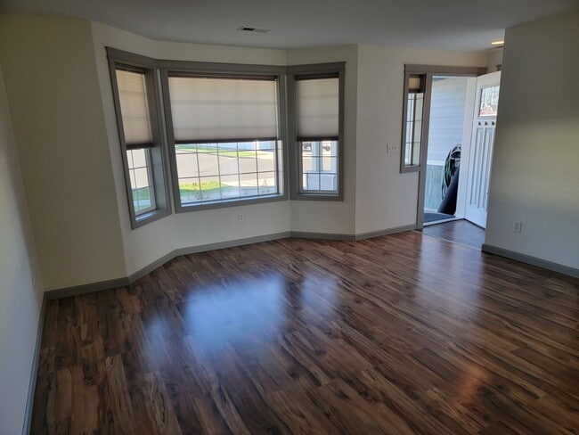 Building Photo - COMING SOON !!! 3 Bed 2 Bath 1500 Sq/Ft home just 10 minutes west of Spokane