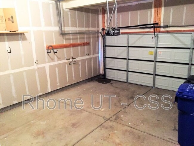 Building Photo - 1616 N Catagena Pky