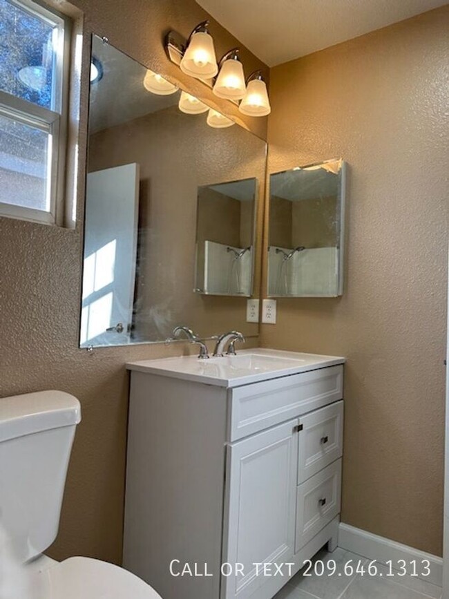 Building Photo - 3276 Amberfield Cir