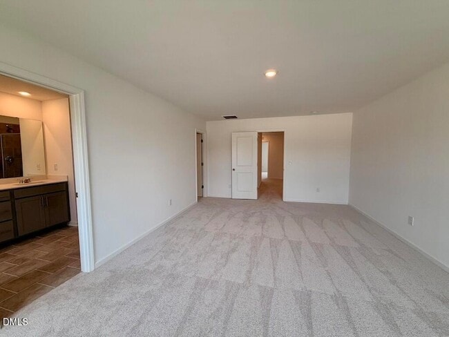 Building Photo - 134 Blossom Fld Wy