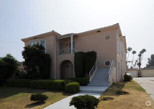 Building Photo - 1636 Crenshaw