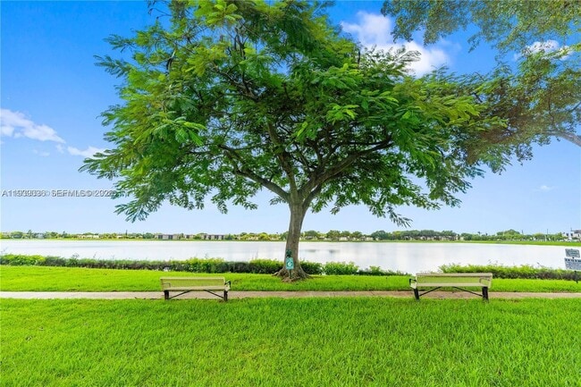 Building Photo - 20840 San Simeon Way