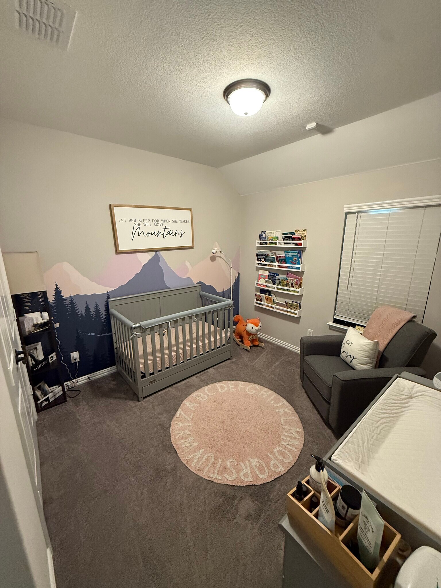 Building Photo - 928 Pinnacle Breeze Dr