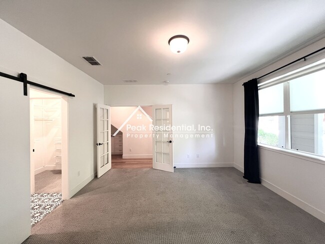 Building Photo - Elevated Luxury Living in This Updated 3BD/3.5BA Downtown Home with Private Rooftop