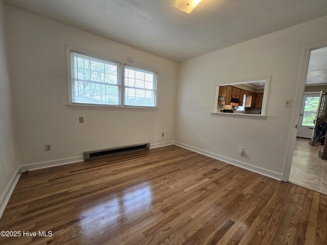 Building Photo - 849 NC-561