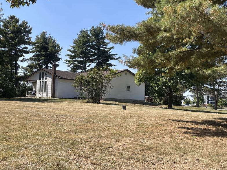 Building Photo - 12220 Jerome Road