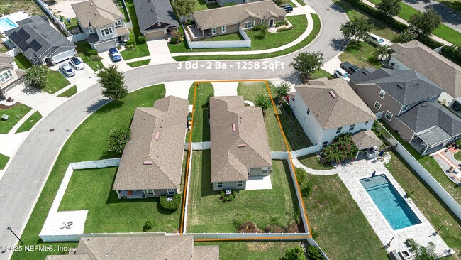 Building Photo - 15078 Rain Lily St