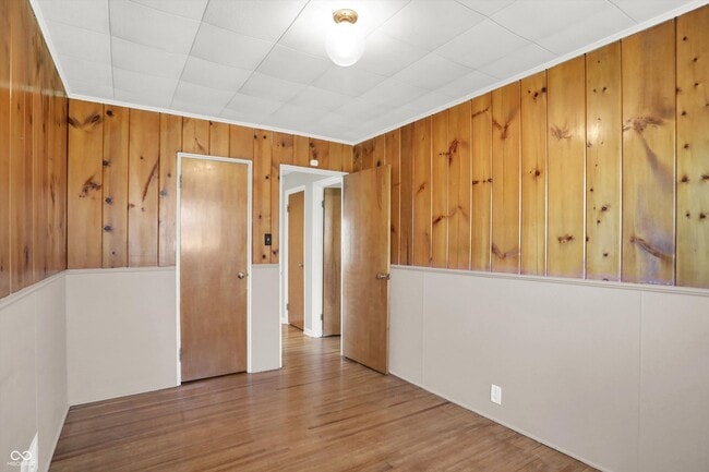 Building Photo - 1240 N Irvington Ave