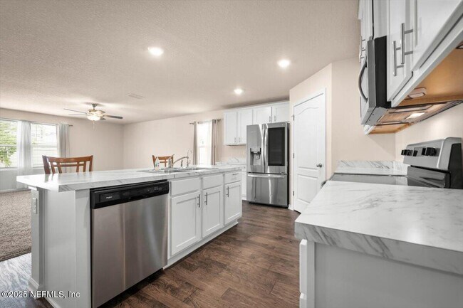 Building Photo - 2080 Denton Trce