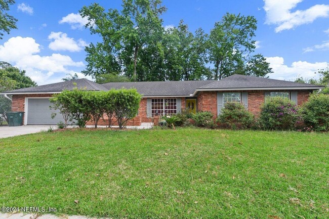 Primary Photo - Beautiful 4-bedroom, 2-bath home in Mandarin!