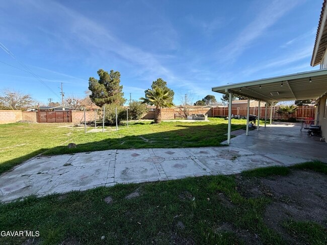 Building Photo - 4853 Minstrel Dr