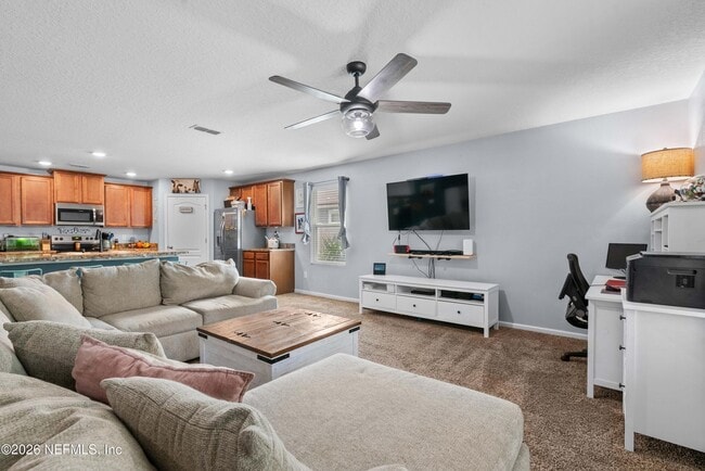 Building Photo - 71 Cody St