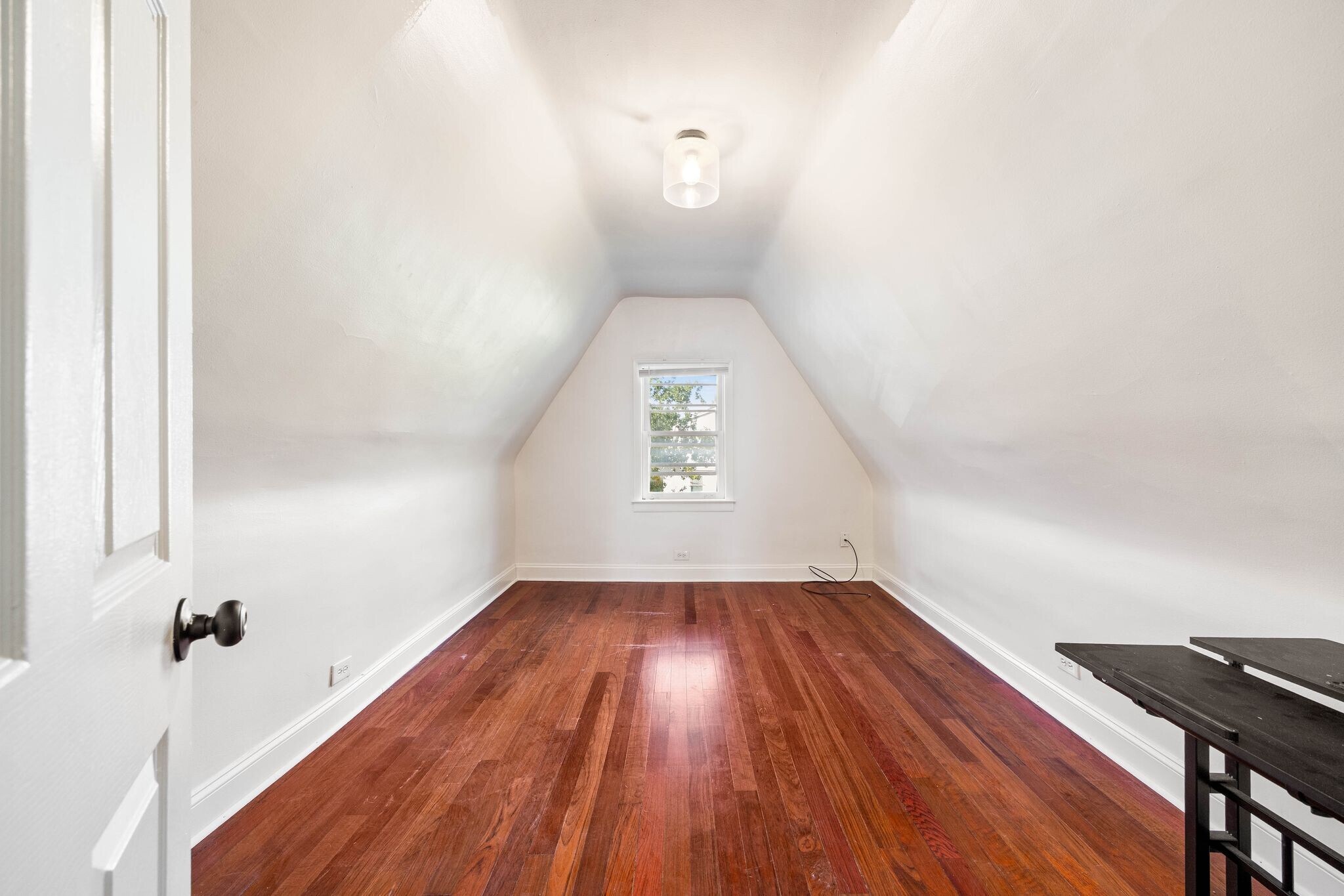 Building Photo - 1118 Garnett Pl