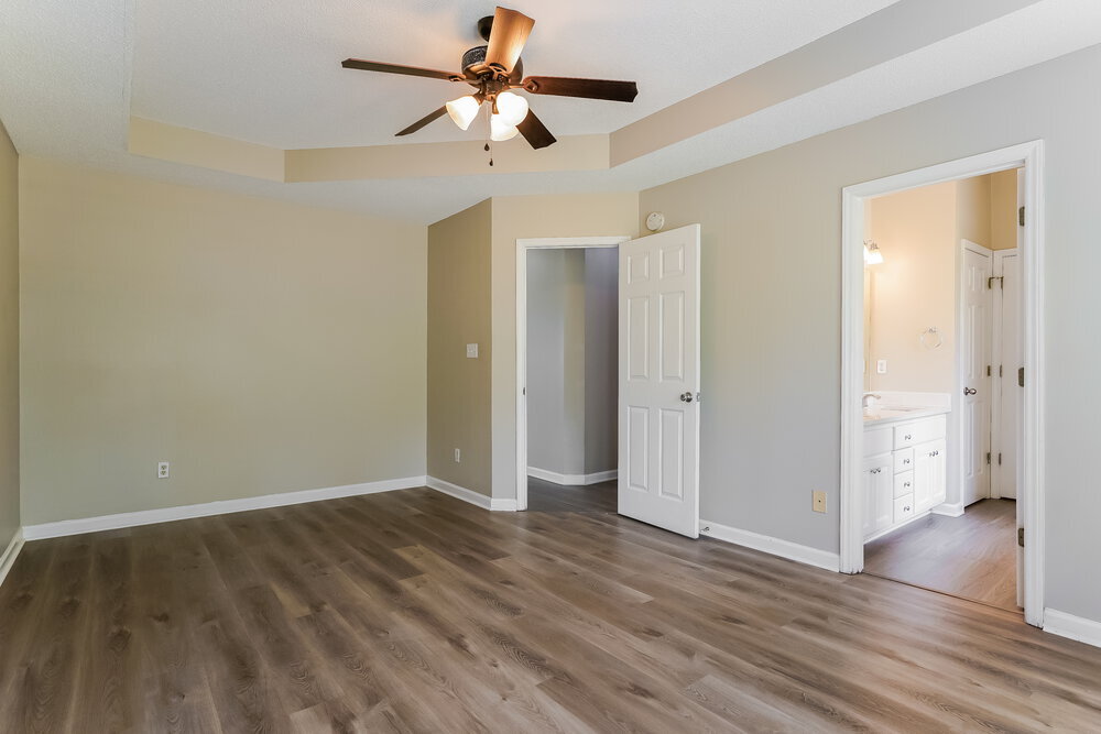 Building Photo - 128 Pondfield Ct