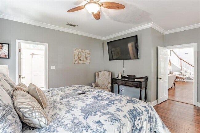 Building Photo - 2127 Ryegate Ct