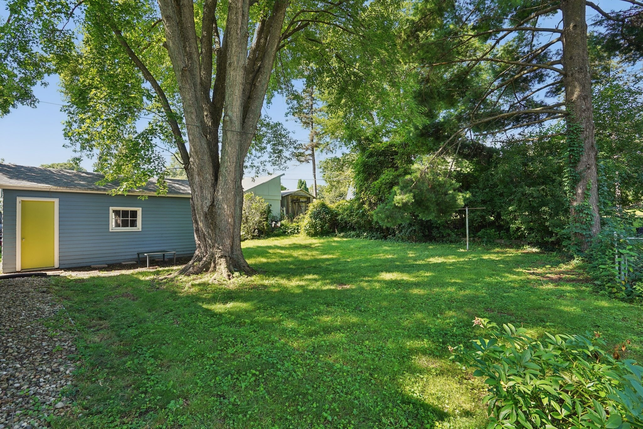 Building Photo - 1118 Lorraine Dr