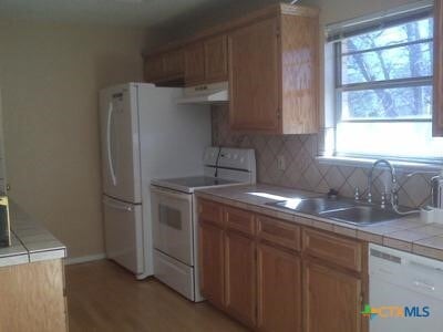 Building Photo - 708 Stewart St